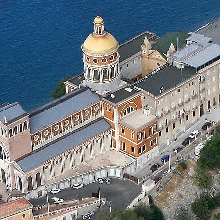 Aparthotel Baia Dei Delfini Furnari Esterno foto