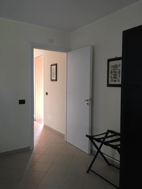 Aparthotel Baia Dei Delfini Furnari Esterno foto