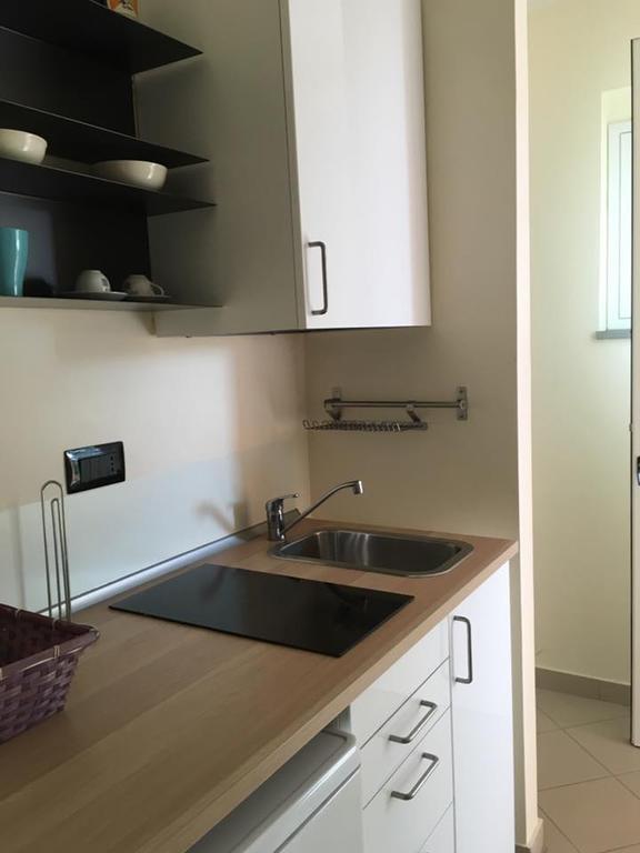 Aparthotel Baia Dei Delfini Furnari Esterno foto